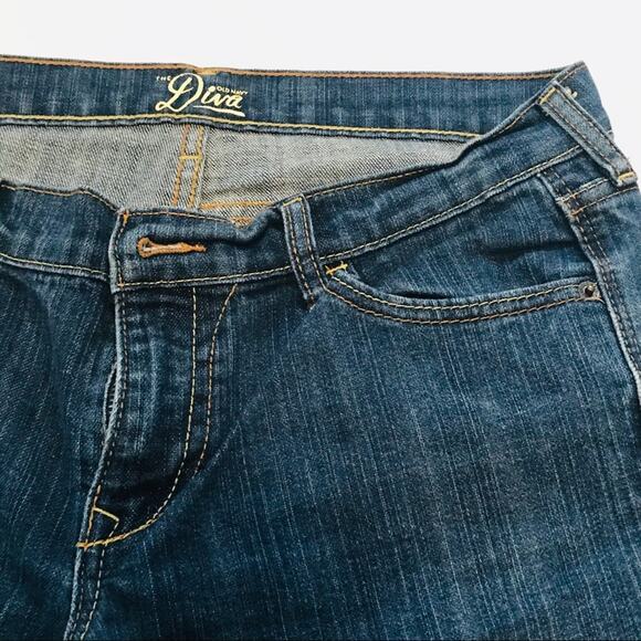 Old Navy Diva Jeans (Tall) - Picture 4 of 5